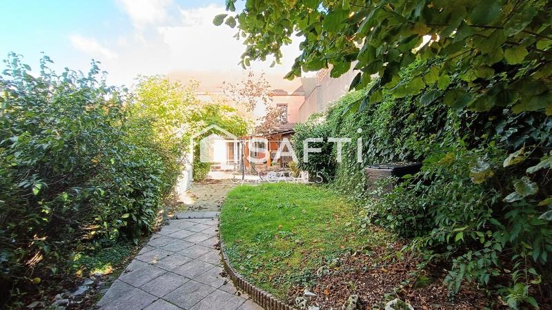 Maison - 197 m² - 7 pièces