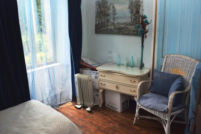 Maison - 240 m² - 8 pièces