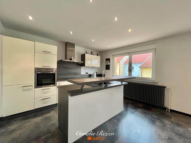Maison - 120 m² - 6 pièces