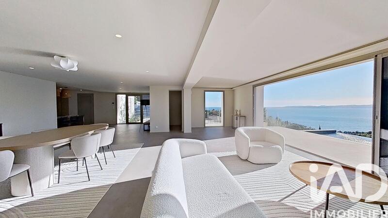 Maison de maîtres - 230 m² - 6 pièces