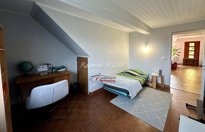 Maison - 190 m² - 6 pièces