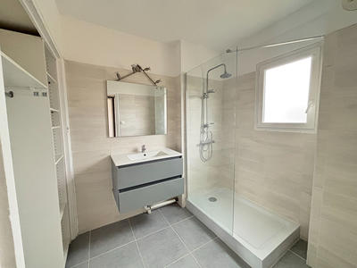 Appartement - 72 m² - 3 pièces