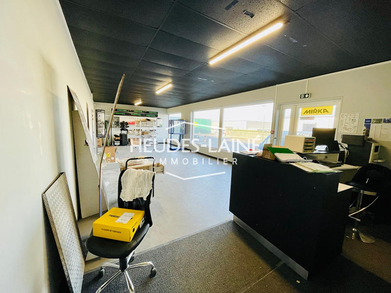 Local commercial - 1 100 m²