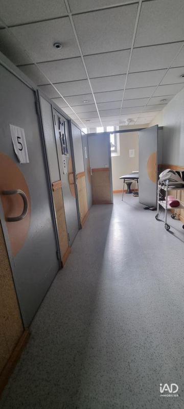 Local commercial - 338 m²