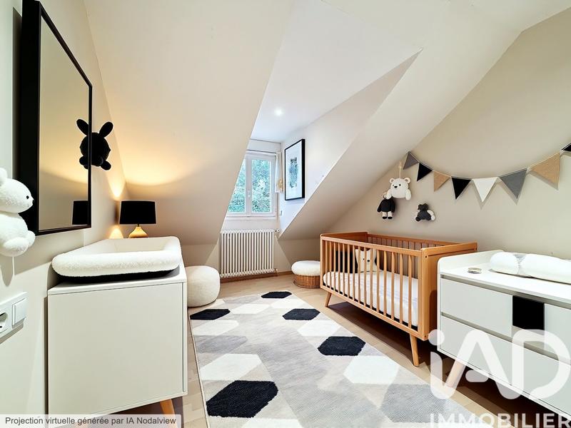 Maison - 142 m² - 6 pièces