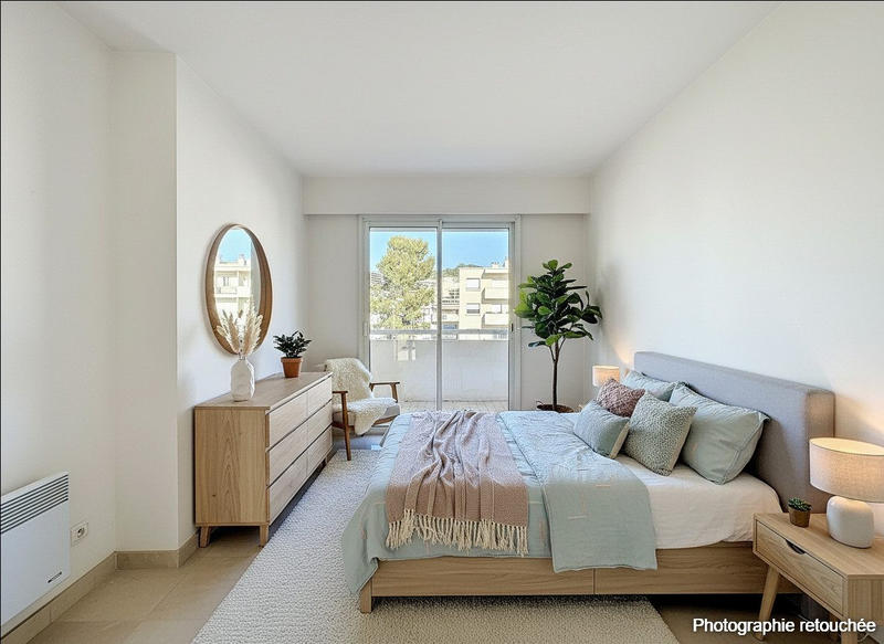 Appartement - 95 m² - 4 pièces