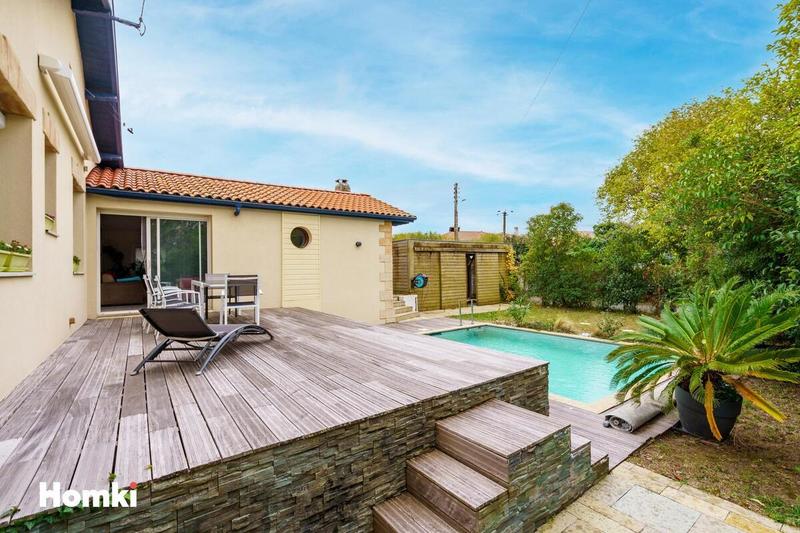 Maison - 125 m² - 7 pièces