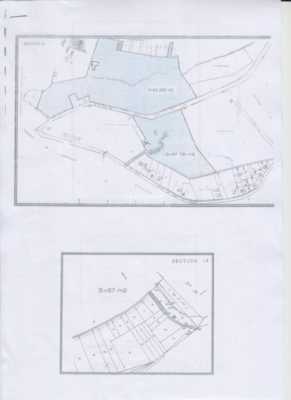 Immeuble - 3 305 m² - 40 pièces