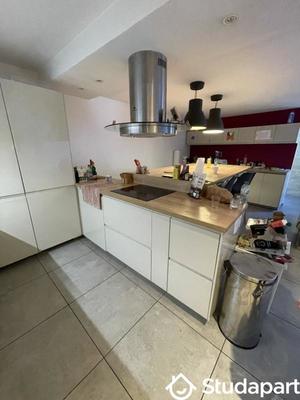 Chambre - 15 m² - 1 pièce