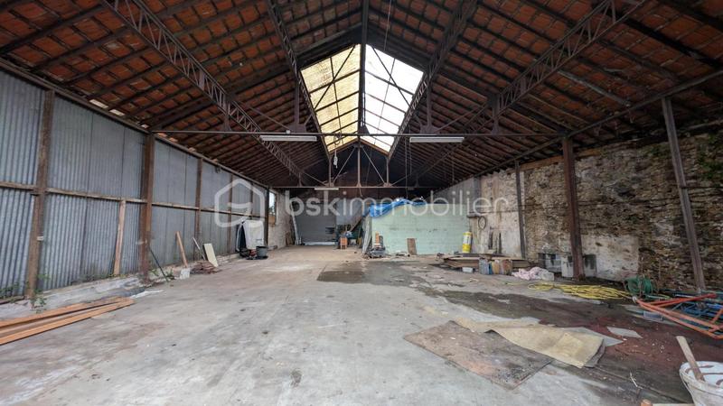 Bureau - 300 m² - 2 pièces