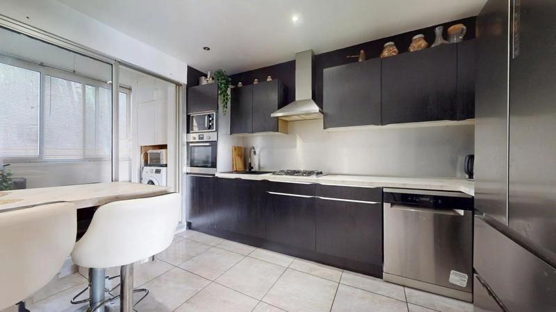 Appartement - 117 m² - 5 pièces