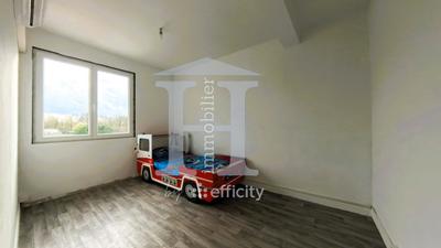 Maison - 101 m² - 4 pièces