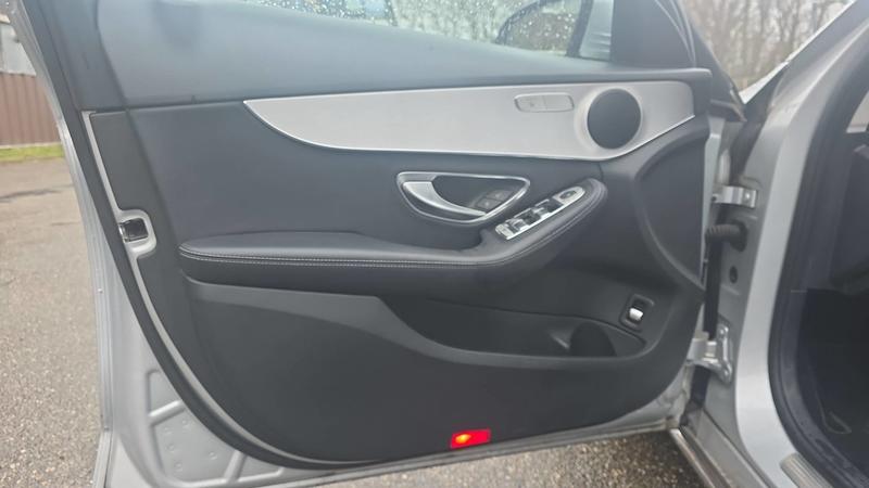 Mercedes Classe c 180 156 9g-Tronic Avantgarde Line - Automatique Entretien constructeur