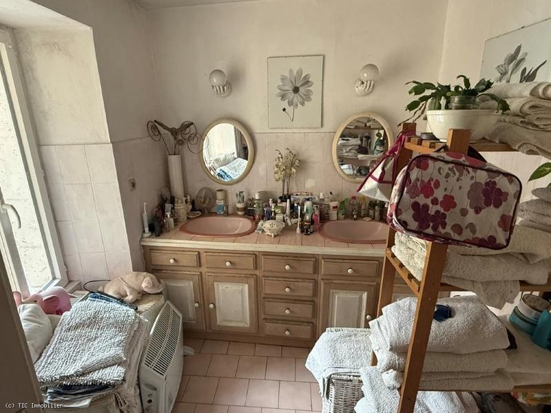 Maison de ville - 103 m² - 9 pièces