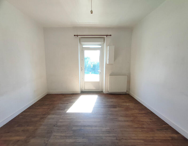 Maison - 177 m² - 12 pièces