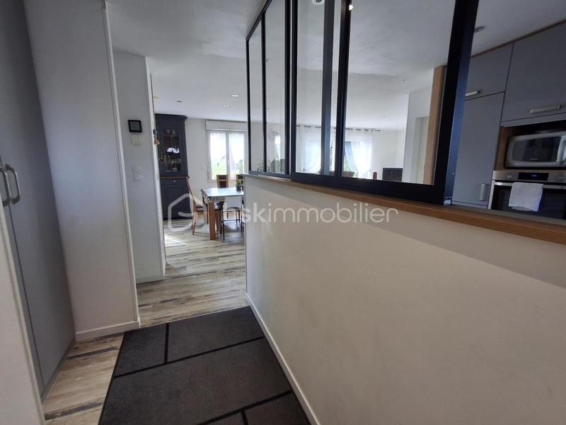 Pavillon - 100 m² - 5 pièces