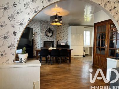 Maison - 125 m² - 6 pièces