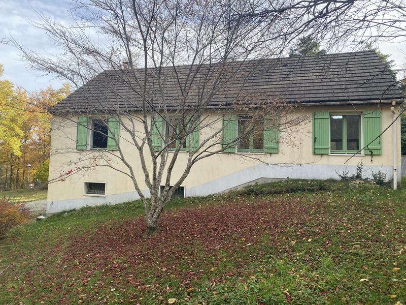 Maison traditionnelle - 86 m² - 4 pièces