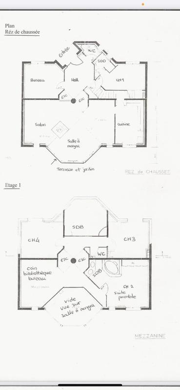 Maison - 230 m² - 8 pièces