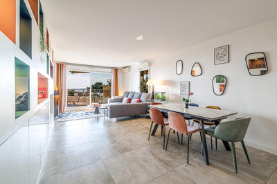 Appartement - 96 m² - 4 pièces