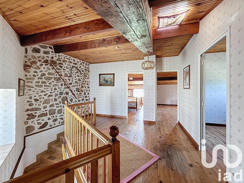 Maison - 167 m² - 6 pièces