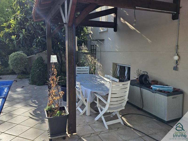 Maison - 143 m² - 4 pièces