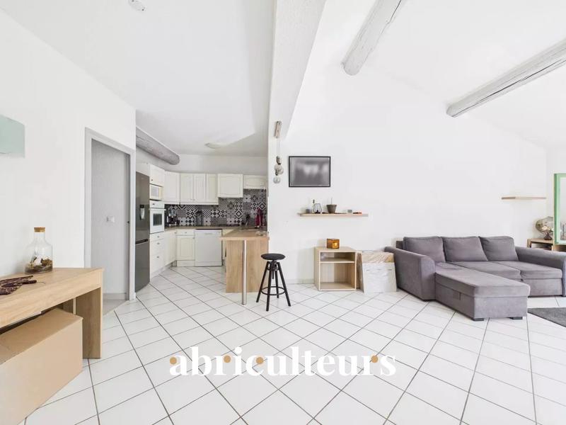 Appartement - 68 m² - 4 pièces