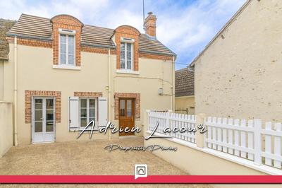Maison - 74 m² - 4 pièces