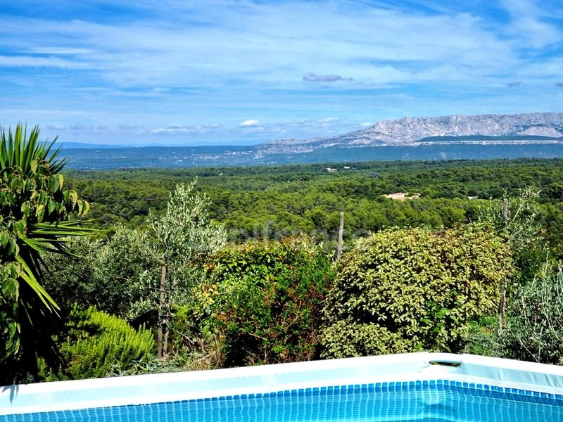 Maison - 116 m² - 4 pièces