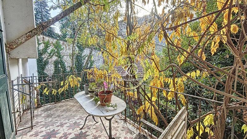 Maison de village - 196 m² - 10 pièces