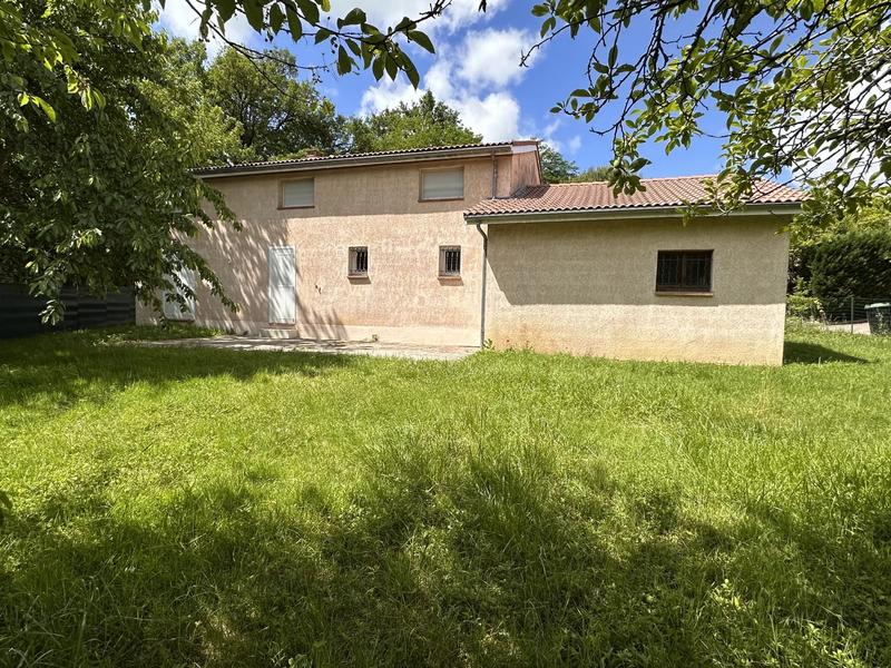 Maison - 163 m² - 7 pièces