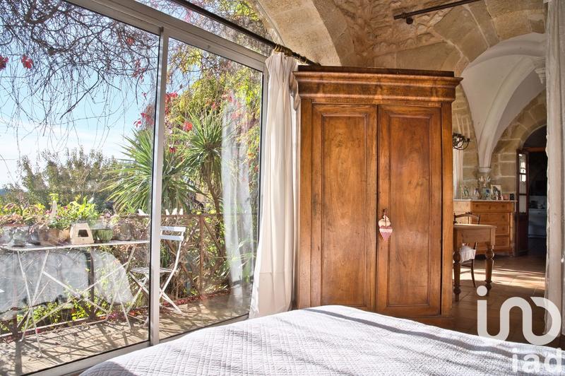 Maison - 263 m² - 10 pièces