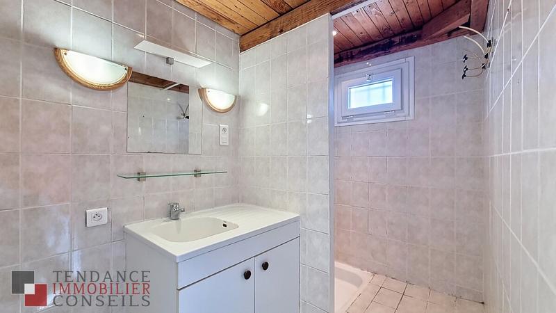 Maison - 166 m² - 7 pièces