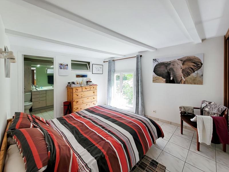 Maison - 283 m² - 8 pièces