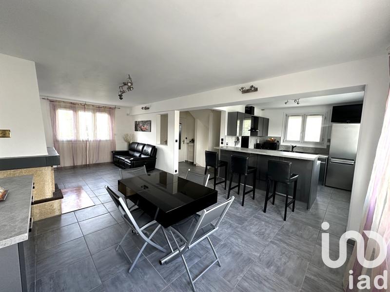 Maison - 120 m² - 4 pièces