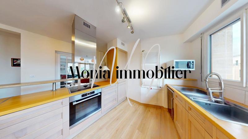 Appartement - 140 m² - 6 pièces