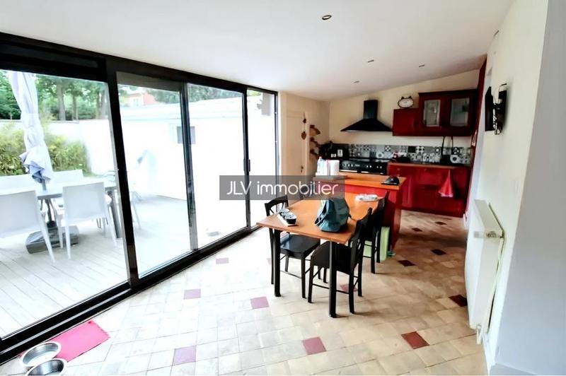 Maison - 125 m² - 5 pièces