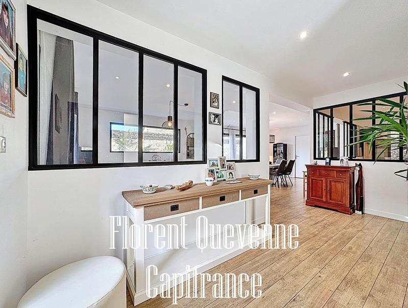 Maison - 180 m² - 6 pièces