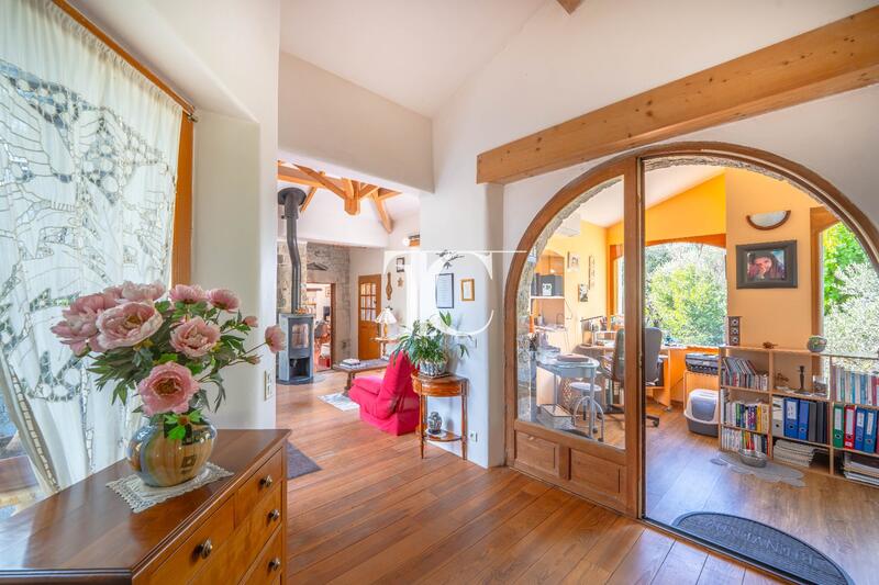 Maison - 163 m² - 8 pièces