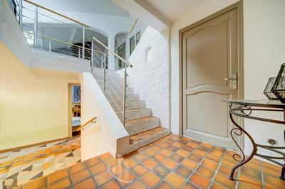 Maison - 138 m² - 6 pièces