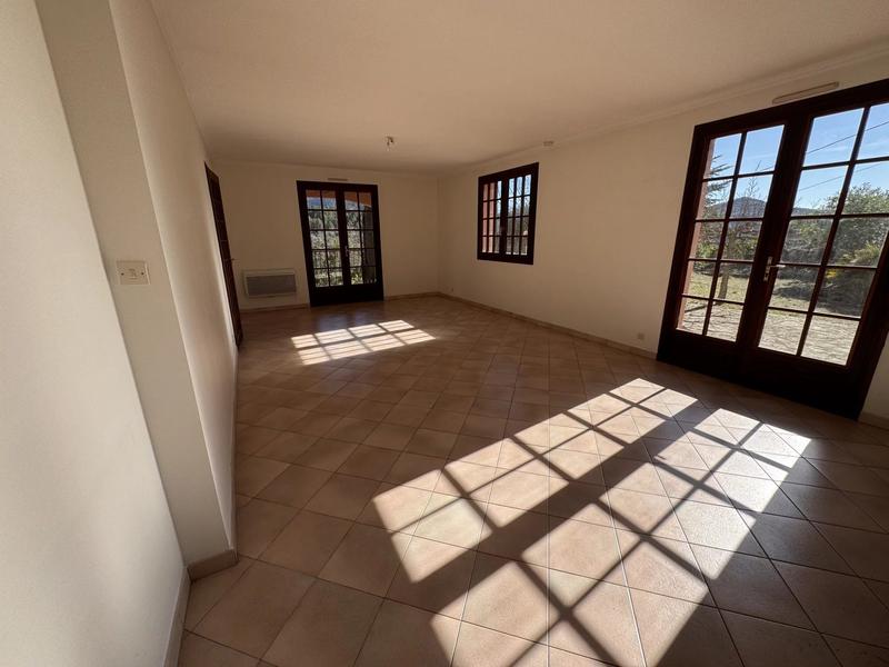 Maison - 115 m² - 4 pièces