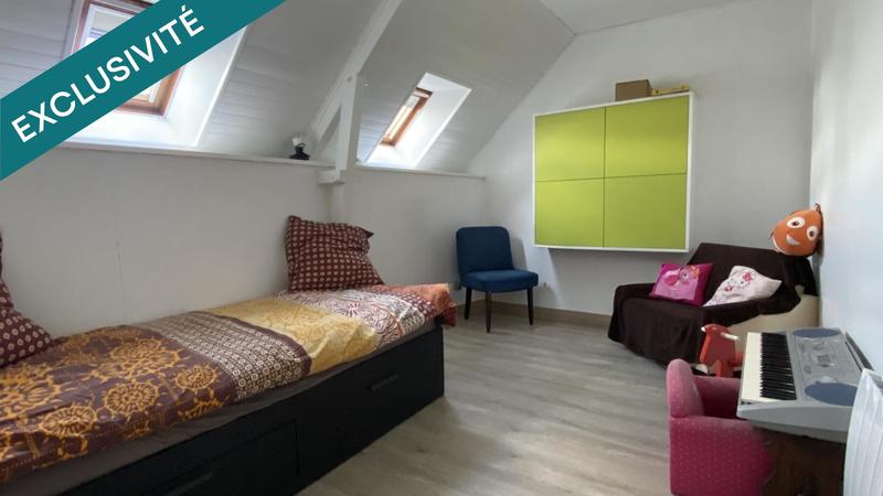 Maison - 161 m² - 8 pièces