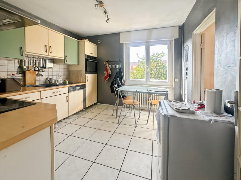 Maison - 91 m² - 5 pièces