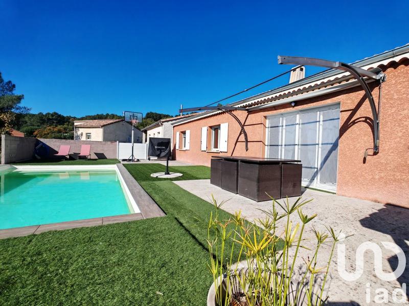 Maison - 110 m² - 6 pièces