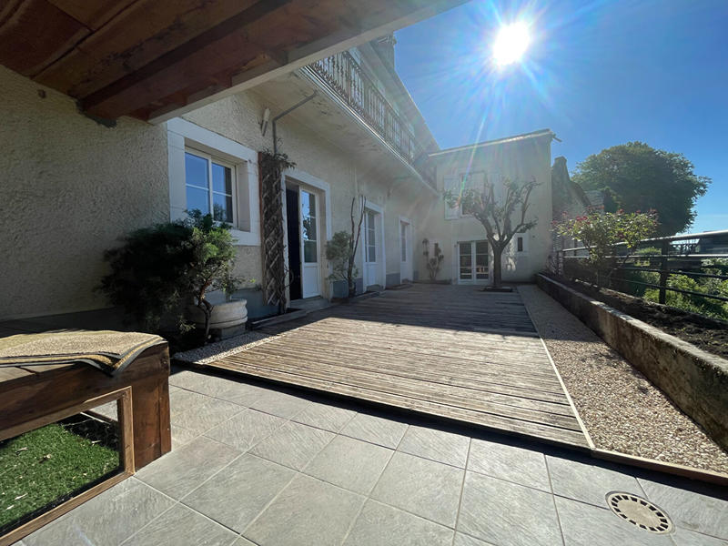 Appartement - 190 m² - 5 pièces