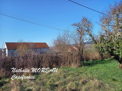 Terrain constructible - 1 841 m²