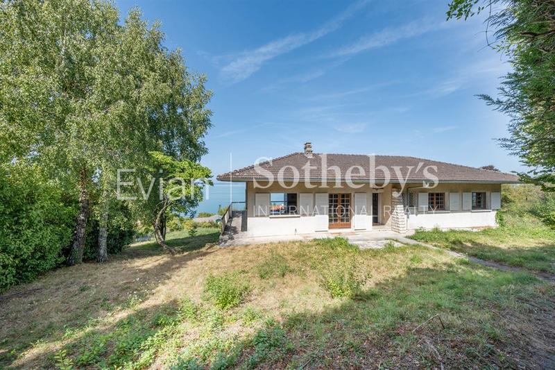 Maison - 300 m² - 8 pièces