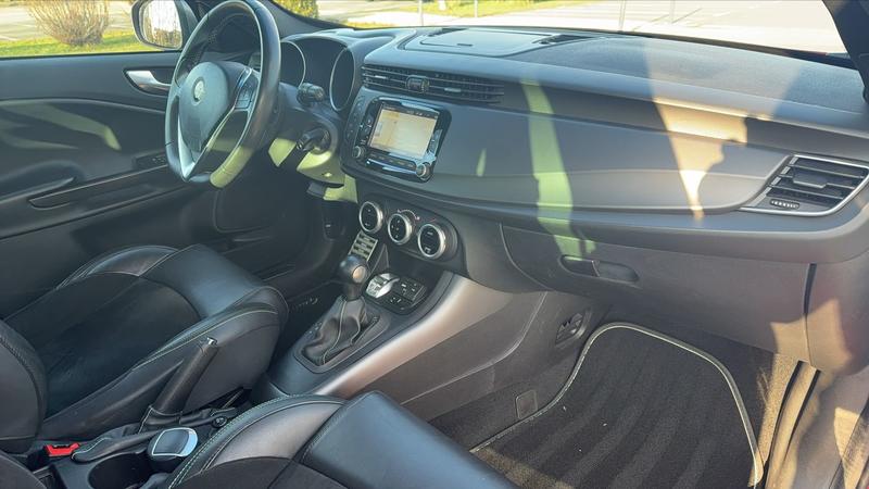 Alfa Romeo Giulietta 1.7 TBi 240 Tct Quadrifoglio Verde - Première main Entretien constructeur