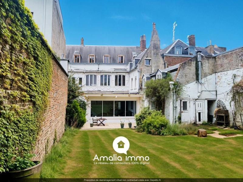 Demeure - 374 m² - 12 pièces