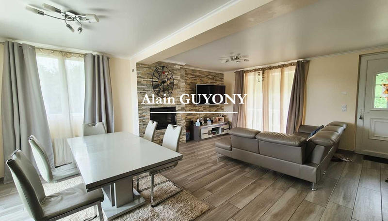 Maison traditionnelle - 133 m² - 6 pièces